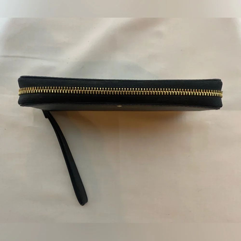 Kate Spade Wallet - Picture 2 of 6